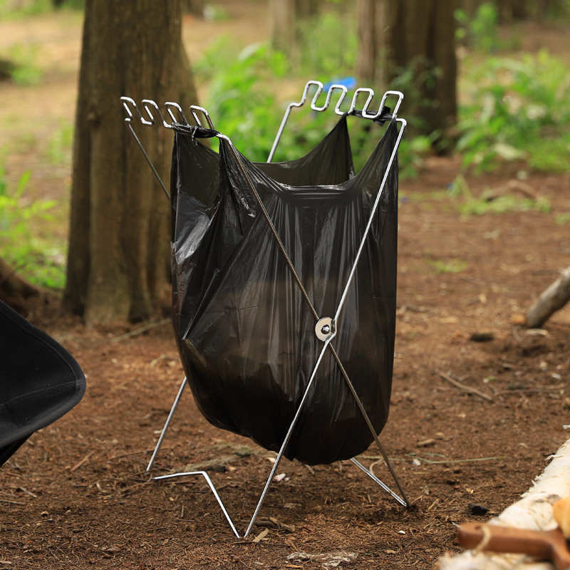 Set di stoviglie da campeggio  - Camping Cooking And Eating recensione e prezzo